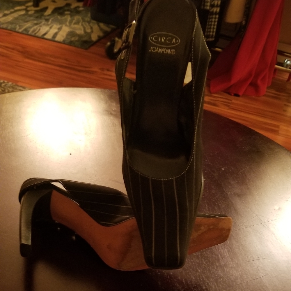 Joan and David blocked heels